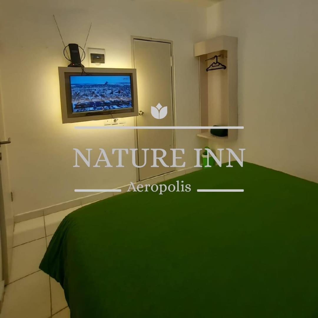 Nature Inn Aeropolis Ar3 Tangerang Exterior foto